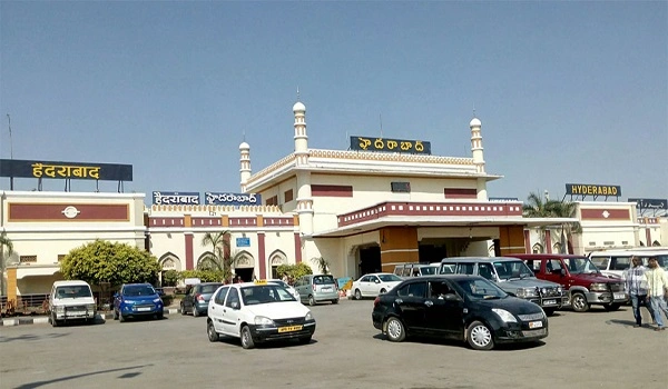 Featured Image of To Nampally Railway Station